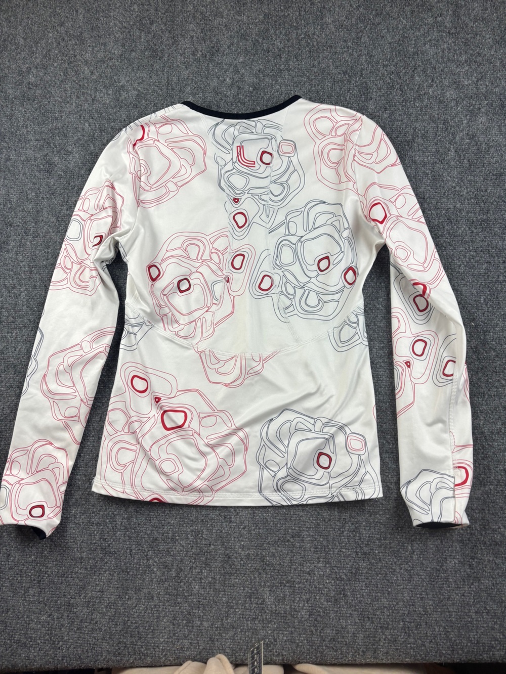 LOLE Women’s Long Sleeve White/Black/Red Design Athletic Shirt size: Medium - Picture 2 of 6